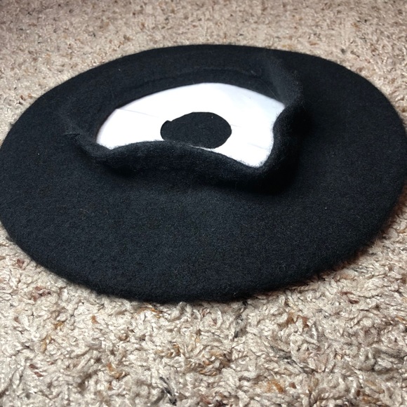 Black Beret Hat C - Picture 4 of 4